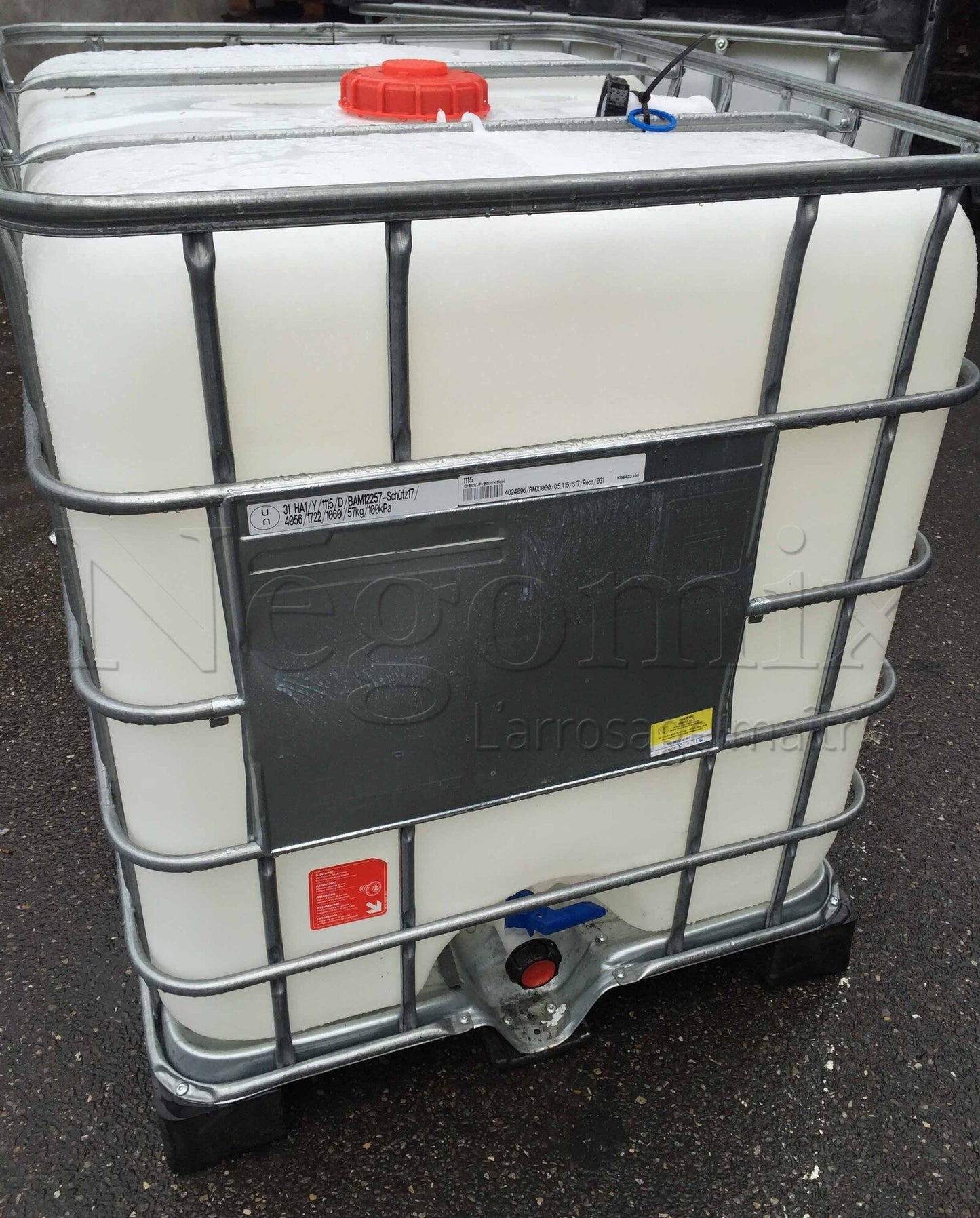 Cuve IBC de 1000 Litres rénovée usage industriel