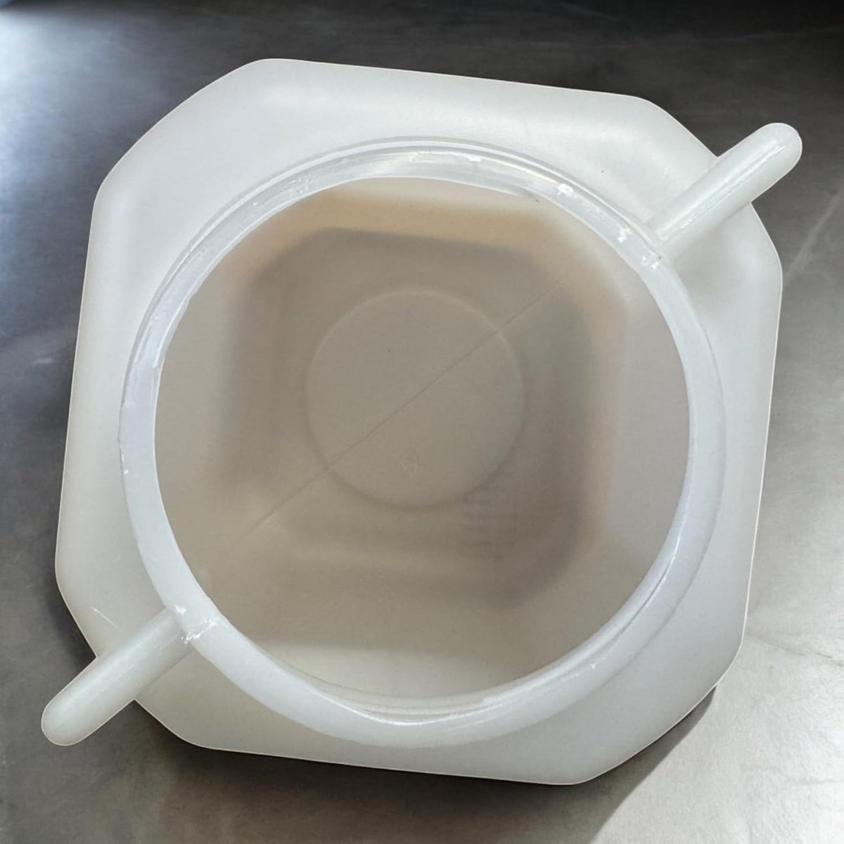 Bidon plastique 50 L avec couvercle à visser – Stockage eau, aliments secs et liquides