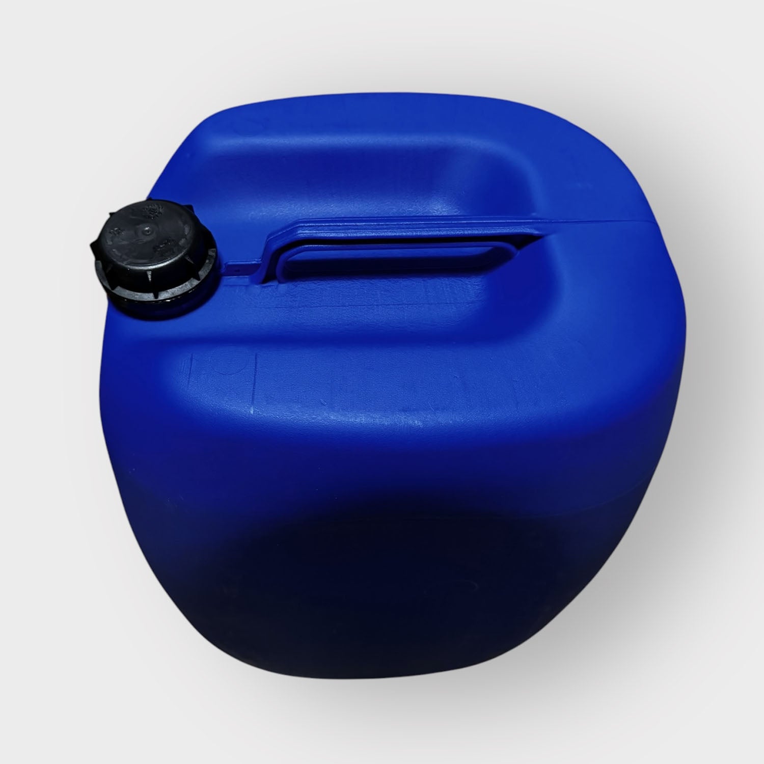 Set of 3 blue plastic 30L jerry cans from Jordan & Jordan, durable containers for secure food and chemical storage.