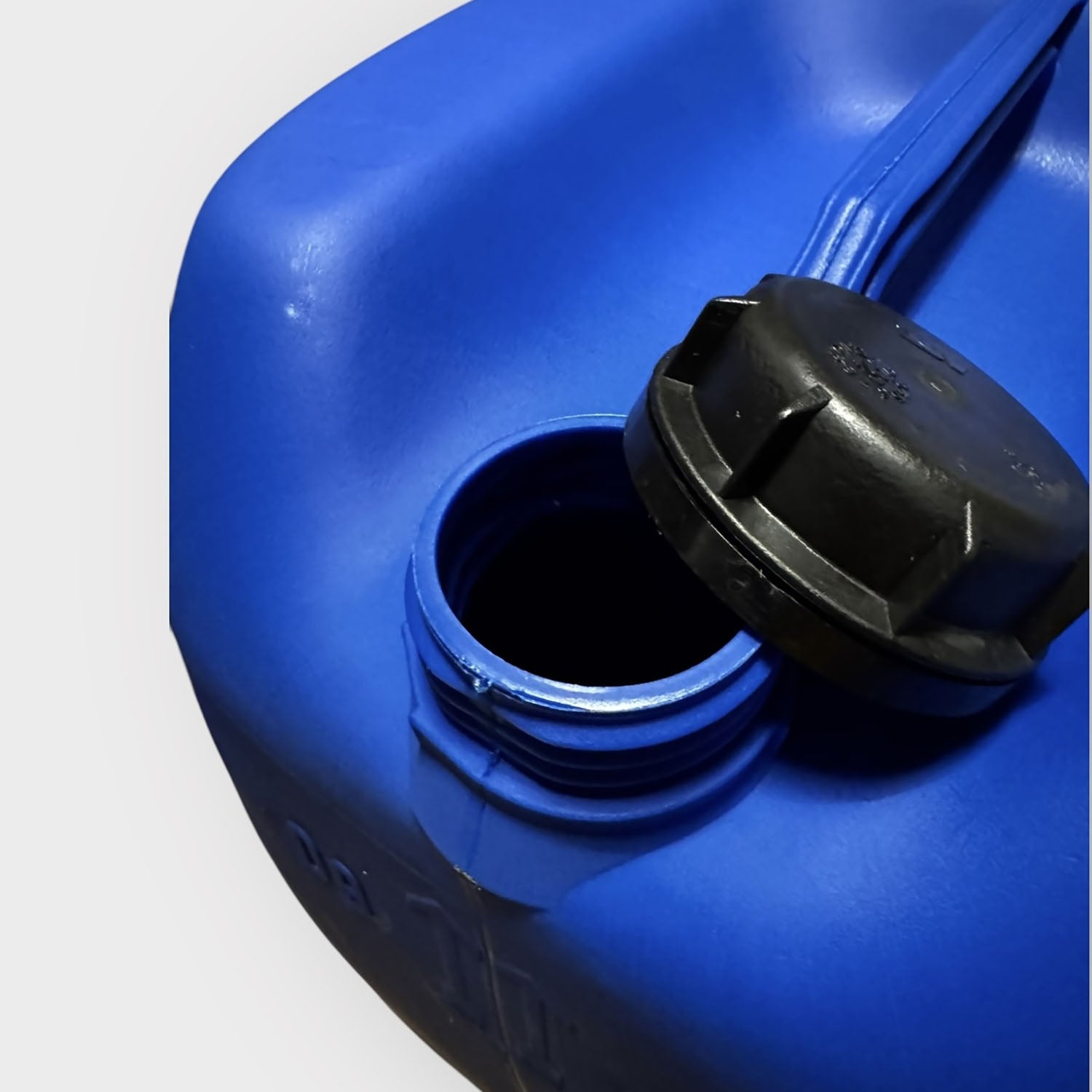 Set of 3 blue plastic 30L jerry cans from Jordan & Jordan, durable containers for secure food and chemical storage.