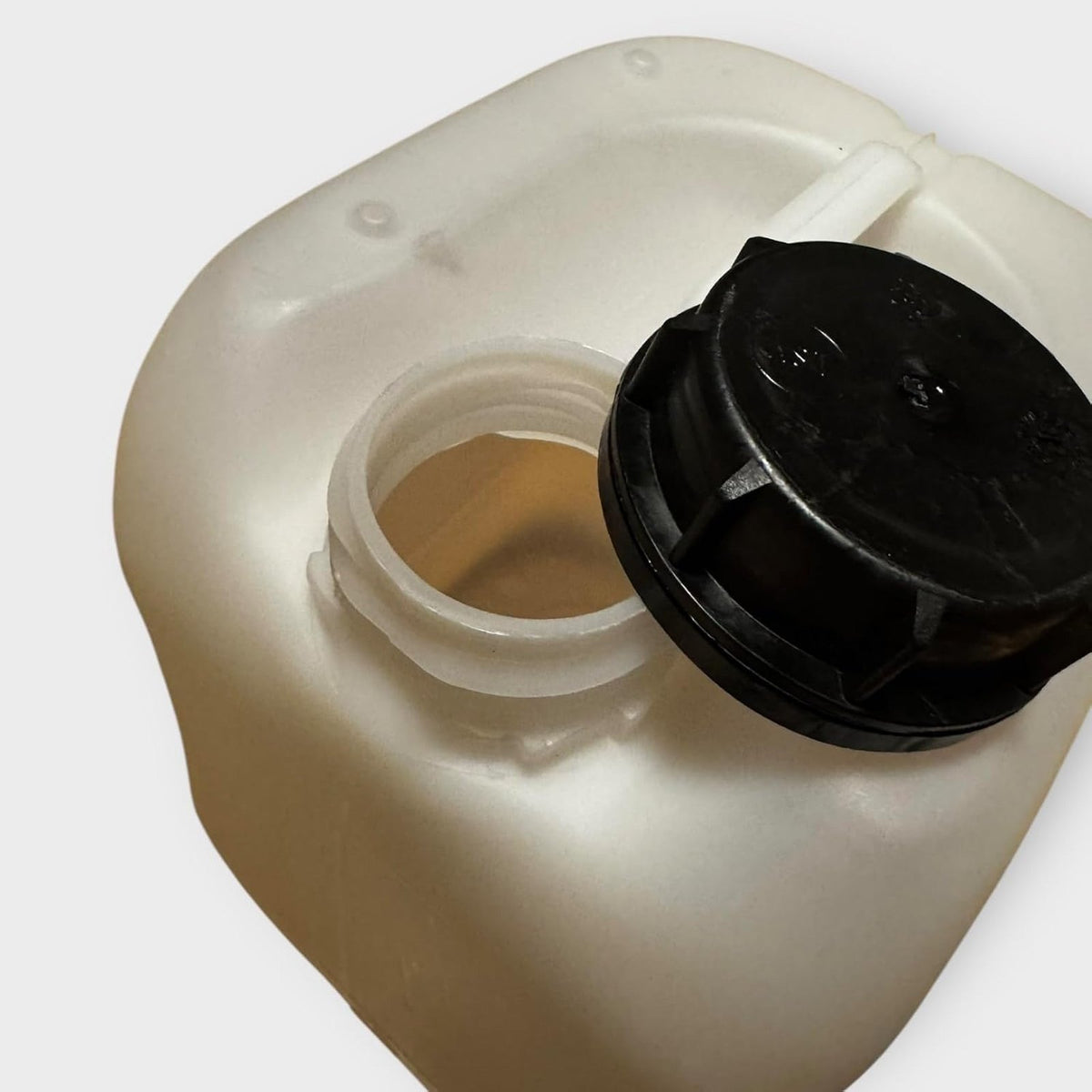 Lot de 10 Jerricans 5 L avec bouchon étanche et 2 robinets verseurs – Bidons plastiques PEHD alimentaires et techniques