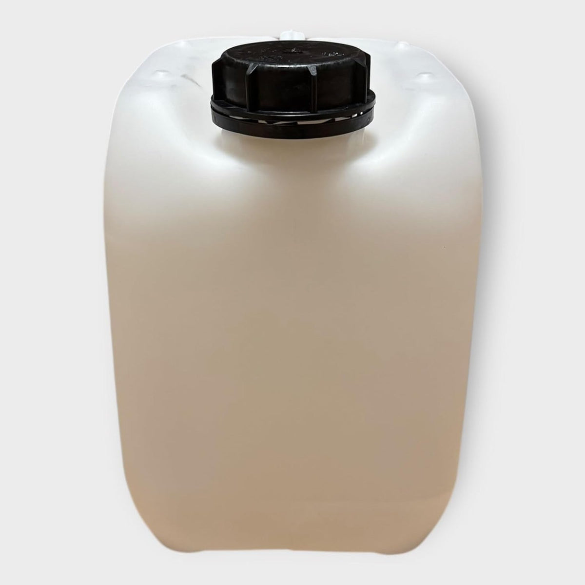 Lot de 10 jerricans plastiques 10 L avec bouchon étanche et 2 robinets verseurs